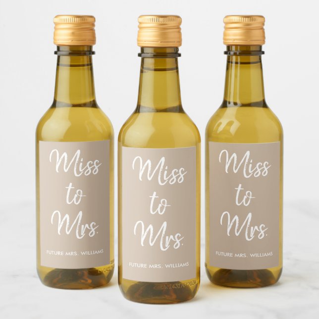 Miss a Sra. Future Name Sand Tan Bridal Shower (Botellas)