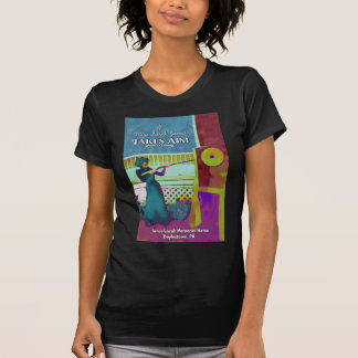 Miss Sarah James Apunta A Camiseta