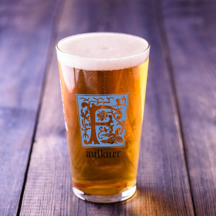 Míticas criaturas del siglo XVI Capital decorativa