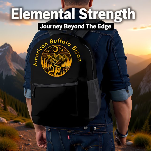 Mochila Impresa Bison Gold Roaming bajo un cielo de montaña ilumin (Subido por el creador)