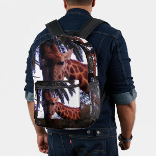 Mochila Impresa Cuentos de jirafa alta bajo el árbol de palma,