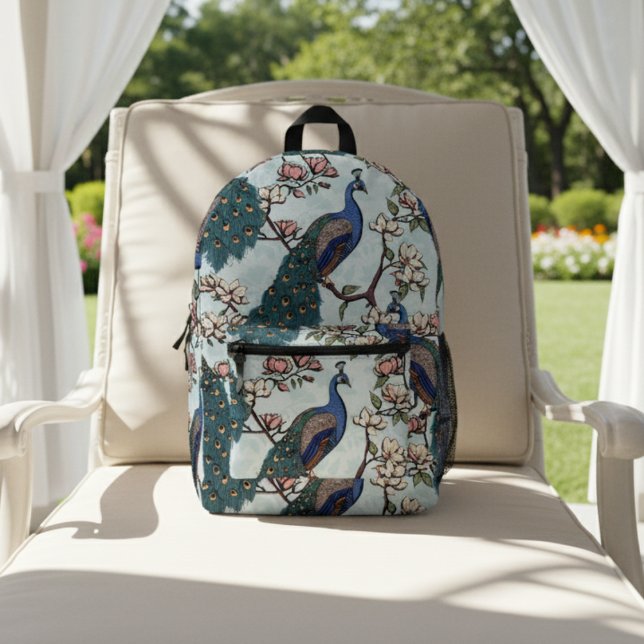 Mochila Impresa Elegantes pavos reales Verde azulados y flores de  (Chic Blue & Teal Peacock in Magnolia Tree with Flowers on Light Blue. Elegant Floral Pattern for Her)