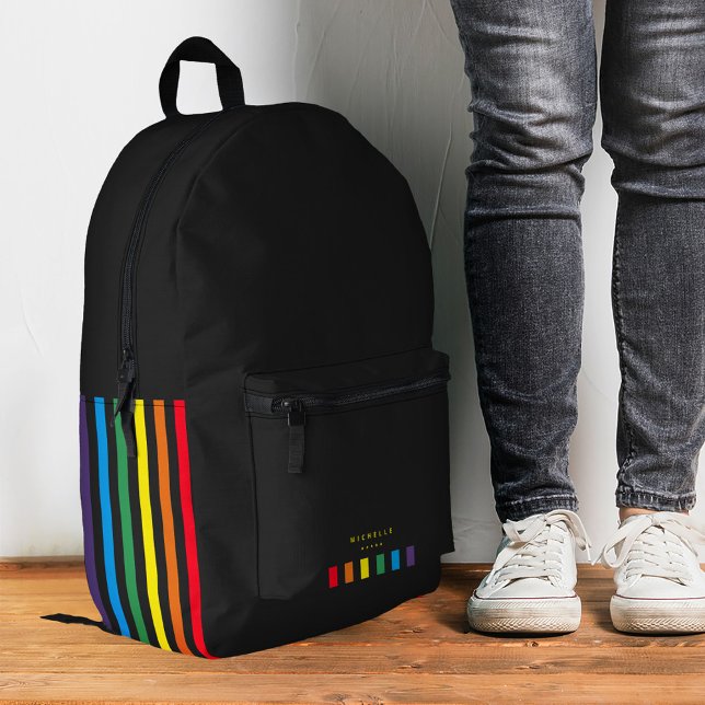 Mochila Impresa Estiloso monograma con bandas de orgullo arcoiris (Stylish Monogram Rainbow Pride Stripes Printed Backpack
)