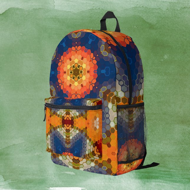 Mochila Impresa Hex Mandala Naranja azul y rojo (Blue Orange and Red Hexagon Mandala Backpack by Wormhole Orbital)