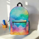 Mochila Impresa Monograma de nubes de arcoiris pastel color de agu<br><div class="desc">Abróchese el día de su hijo con la mochila impresa del monograma de nubes de arcoiris de color pastel de agua. Esta encantadora mochila presenta un hermoso diseño acuarela de arcoiris pastel con nubes esponjosas, personalizable con el monograma de su hijo para un toque personal. Fabricado con materiales duraderos, incluye...</div>