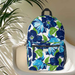 Mochila Impresa Monograma moderno Floral Azul y Verde<br><div class="desc">Añada un toque de color y de estilo a sus aventuras diarias con esta impresionante mochila floral. Las audaces flores de la marina y el azul acuático brotan sobre un fondo blanco y fresco, perfectamente acentuado por las hojas verdes vibrantes, que dan lugar a un ambiente fresco y tropical. Diseñado...</div>