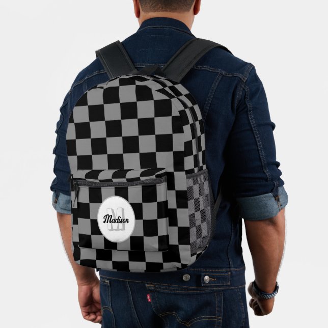 Mochila Impresa Monograma retro geométrico negro y gris controlado (Insitu (Modelo))