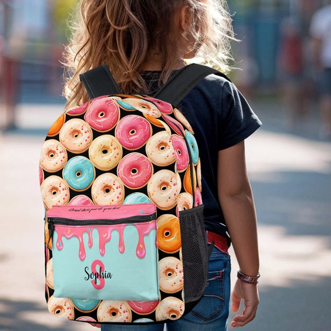 Mochila Impresa Monograma rosa negro dulce de donut fino (Cute Donut Fun Sweet Black Pink Monogram Printed Backpack)