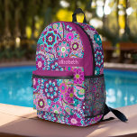 Mochila Impresa Patrón floral retro de moda con bloque de nombres<br><div class="desc">Un diseño audaz y floral con tonos coloridos de morado y azul con un divertido bloque de color para añadir tu nombre o cualquier texto. El patrón de flor loco tiene una variedad de colores. Puede agregar un nombre, un monograma u otro texto personalizado. Si necesita mover el dibujo, haga...</div>