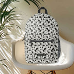 Mochila Impresa Patrón geométrico moderno con acentos metálicos<br><div class="desc">Mochila impresa de patrón geométrico moderno: eleve su estilo con nuestra mochila de patrón geométrico moderno, una combinación de diseño y funcionalidad contemporáneos. Esta elegante mochila presenta una impresionante impresión geométrica en blanco y negro que es atractiva y versátil, lo que la hace perfecta para cualquier ocasión, desde la escuela...</div>