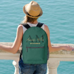 Mochila Impresa Personalizado Con Nombre Oro Verde Monograma Moder<br><div class="desc">Presentamos la Mochila Impresa Monograma Moderno Personalizado con el Nombre Oro Verde, un accesorio elegante y de personalizable adecuado para varias ocasiones. Esta mochila es una opción ideal para las maletas de dama de honor el día de la boda, las bolsas de regalo para la fiesta nupcial o las mochilas...</div>