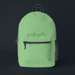 Mochila Impresa Sage Green Color sólido Elegante Nombre manuscrito<br><div class="desc">Personalizado De Moda Elegante Moderno Cute Simple Plantilla Cargar Imagen De Imagen O Logotipo De Negocio Añadir Nombre De Guión Escrito A Mano O Texto Sage Green Color Accessories / Bolsas Y Carteras / Mochila.</div>