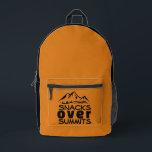 Mochila Impresa Simple Mountain Art Hiking Backpack Gift<br><div class="desc">Hey adventurer! You absolutely HAVE to see this backpack – it's seriously awesome, just like you! This black hiking backpack has such a cool style, and those bright orange side panels? They totally make it pop! And, oh my gosh, the mountain design on the front pocket that says "Snacks Over...</div>