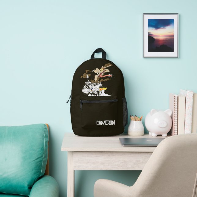 Mochila Impresa WILE E. COYOTE™ Crazy Driver (in situ)