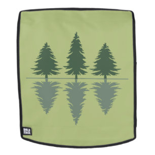 Mochila Pinos en el bosque silvestre
