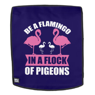 Mochila Ser Un Flamenco En Una Bandada De Palomas