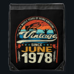 Mochila Vintage 44th Birthday June 1978 44 Year Old<br><div class="desc">Vintage 44th Birthday June 1978 44 Year Old Fishing Lovers Gift. Perfect gift for your dad,  mom,  papa,  men,  women,  friend and family members on Thanksgiving Day,  Christmas Day,  Mothers Day,  Fathers Day,  4th of July,  1776 Independent day,  Veterans Day,  Halloween Day,  Patrick's Day</div>