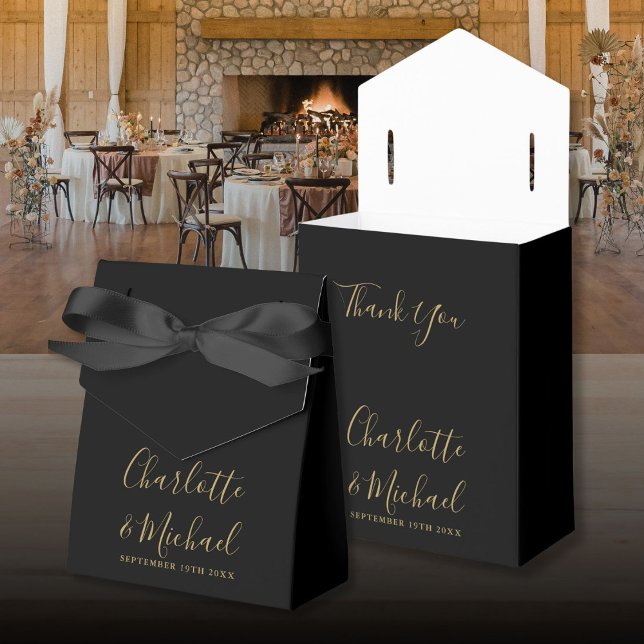 Moda Caja De Favor De La Boda De Guión Negro Y Oro (Chic Black And Gold Script Wedding Favor Box)