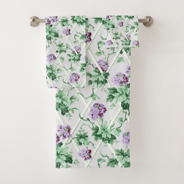 Moda de algodón Hidrangeas Púrpura en Trellis (In situ)