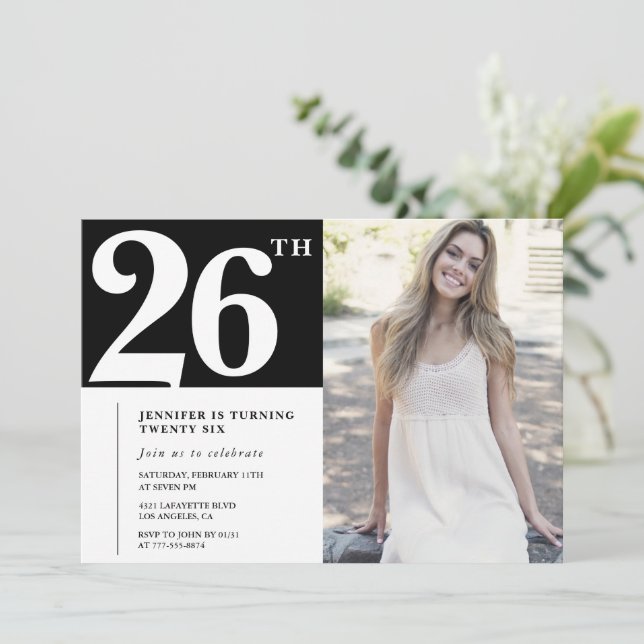 Moda Negra Foto Invitaciones de cumpleaños 26 (Anverso de pie)