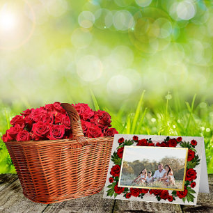 Moda Rosa Roja y foto de Día de la Madre de Reliev