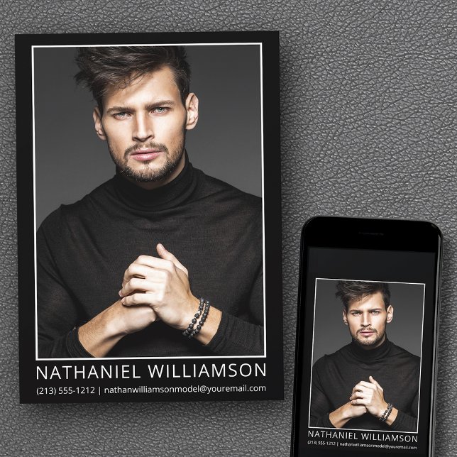 Modelo moderno Pro y tarjeta de foto de actor (Customize to change background color, text size, style or to add more photos to back of card.)