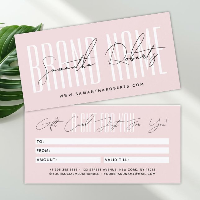 Modern add brand name script typography gift card (Subido por el creador)
