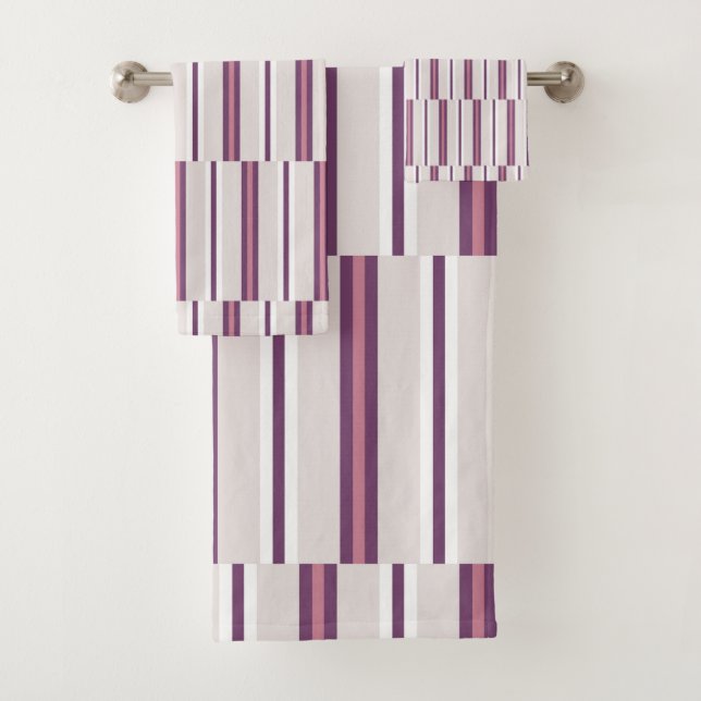 Modern Mauve and Plum Stripe (In situ)
