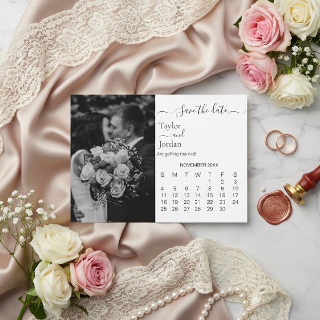 Modern Minimal Photo Calendar Save the Date Card  (Subido por el creador)