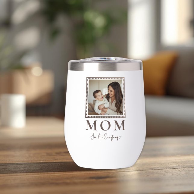 Modern Personalized Mom Photo Wine Tumbler (Subido por el creador)