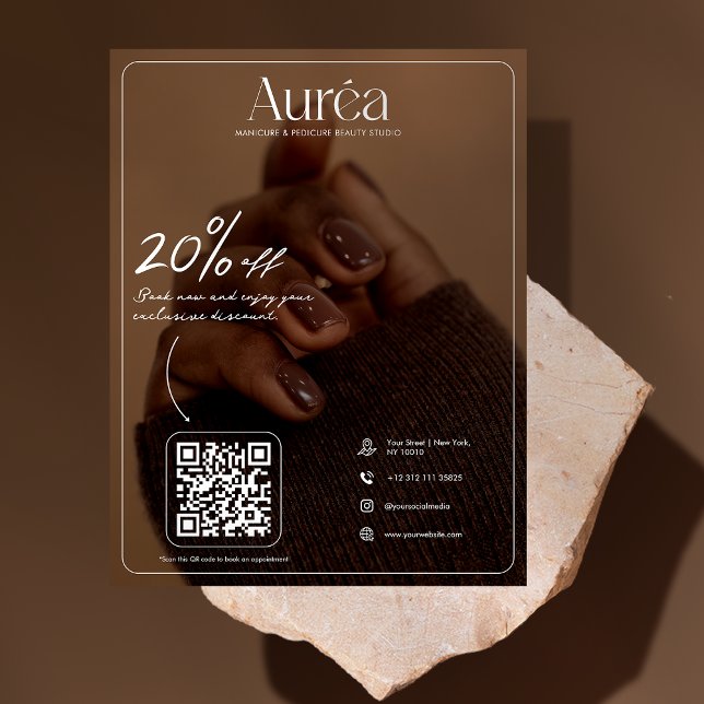 Modern Photo Beauty Salon Flyer (Subido por el creador)