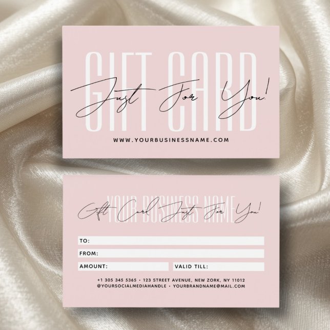 Modern script typography business gift card  (Subido por el creador)