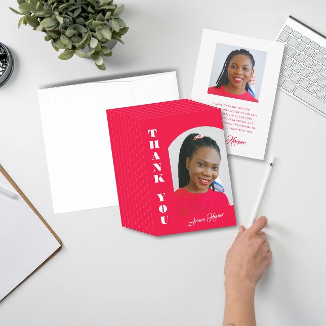 Modern Trendy Script Pink Graduation (Subido por el creador)