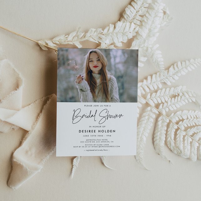 Moderna invitación minimalista a la ducha de novia (Subido por el creador)