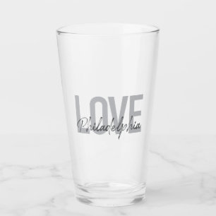 Moderna, simple, genial, diseño Love Philadelphia
