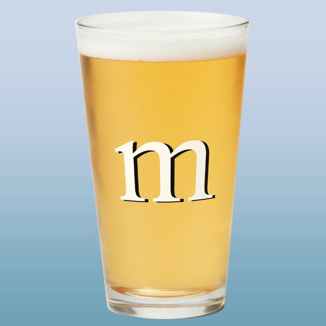 Moderna Sombra Sombra Sombra Monograma Cerveza Ini (Simple lower case drop shadow personalized monogram initial beer glass)