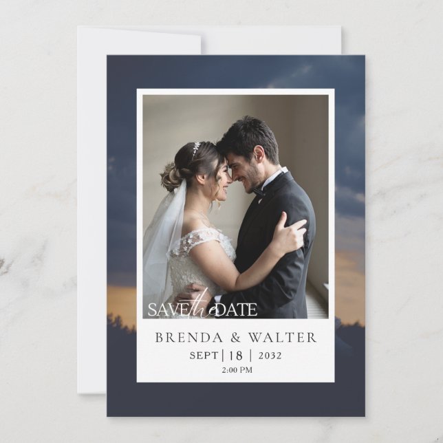 Moderna Tarjeta de Boda con Foto y Letra Elegante (Anverso)