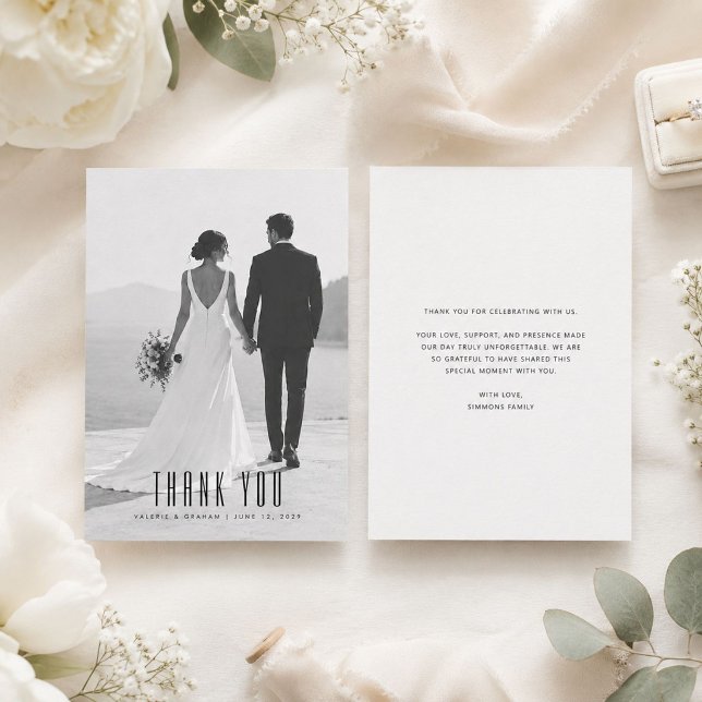 Moderno agradecimiento de boda con foto completa (Subido por el creador)