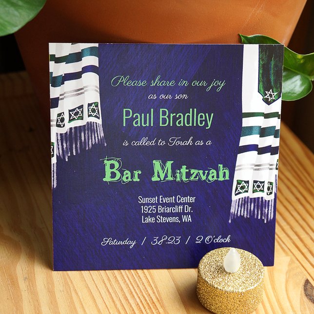 Moderno Blue, Green Tallit Bar Invitación Mitzvah (Royal blue and green bar mitzvah card with tallit prayer shawls)