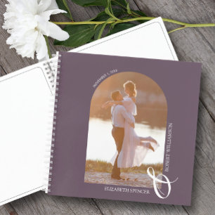 Moderno libro de invitados de Boda púrpura de arte