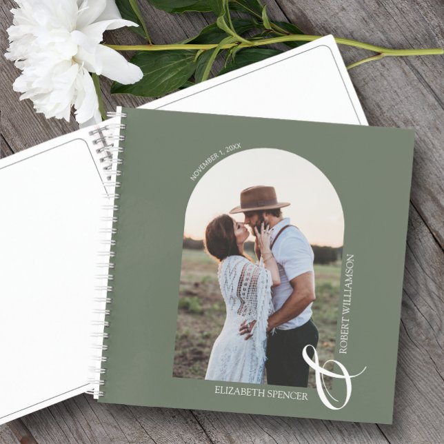 Moderno libro de invitados de Boda verde Sage (Change the pages to any of the styles available. LOTS of colors in our collection.)