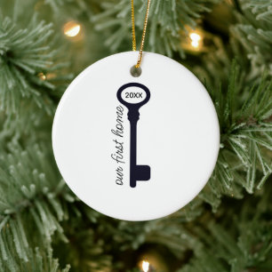 Moderno nuestro primer hogar Ornamento de Navidad