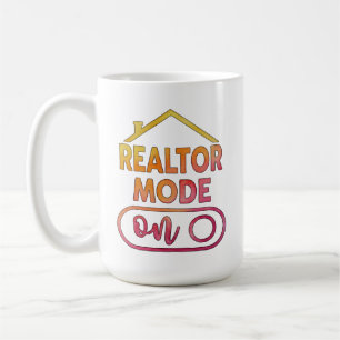Modo Agente Inmobiliario Activado en Taza de Café