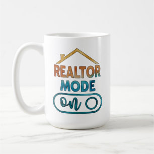 Modo Agente Inmobiliario Activado en Taza de Café