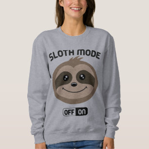 Modo de la pereza en la camiseta linda del suéter