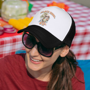 Modo De Ranura En El Sombrero De Camión Tradiciona