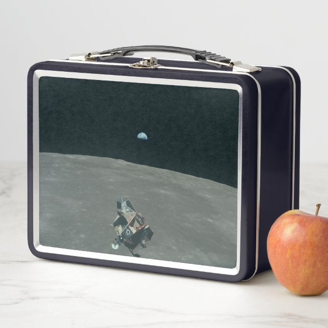 Módulo Lunar Apolo y salida de la Tierra sobre la  (In situ)