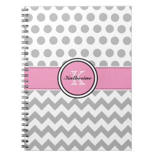 Monograma Chevron gris y cuaderno espiral rosado