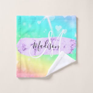 Monograma de corazones de arcoiris unicorniano ale