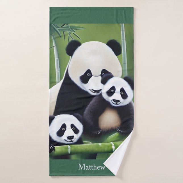 Monograma De Cute Panda Con Madre Y Cubo (Toalla de baño)